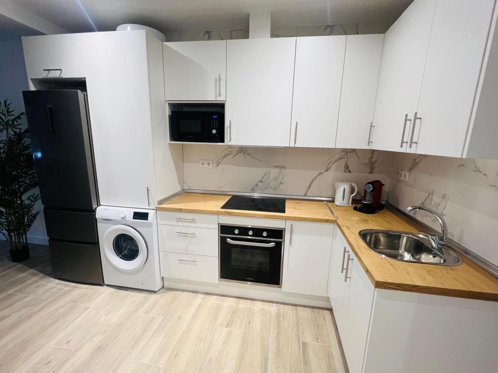 Apartamento 4 Elephant Wifi Y Netflix Alcobendas Exterior foto